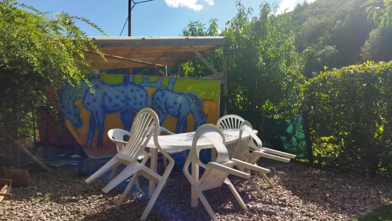 Abri De Jardin Amenage, Chambre Camping Glamour Hotel Lalaye Exterior foto